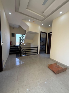 5 Marla Newly Built House