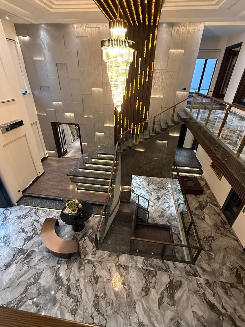 Fully furnished designer house available for sale in Sector W, Main Blvd, Phase 7, DHA, Lahore. – photo 1